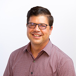 Faculty Headshot of Dr. Scott Drabenstot