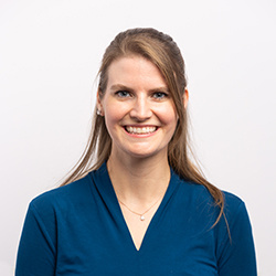 Faculty headshot of Loren Mcelroy