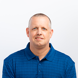 Headshot of Aaron Thompson