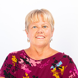 Faculty Headshot of Dr. Shawna York