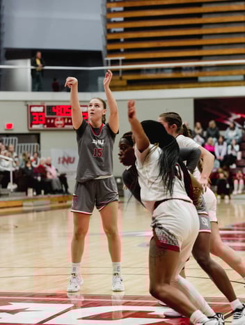SNU Women's Basketball Continues to Impress