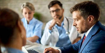 What's the Difference Between Healthcare Administration and Healthcare Management?