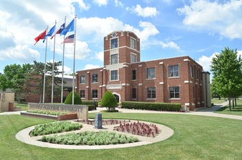 SNU's Celebrates Milestone of 500 Online Students