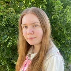 Olivia_Savill_Biography_Photo - Copy