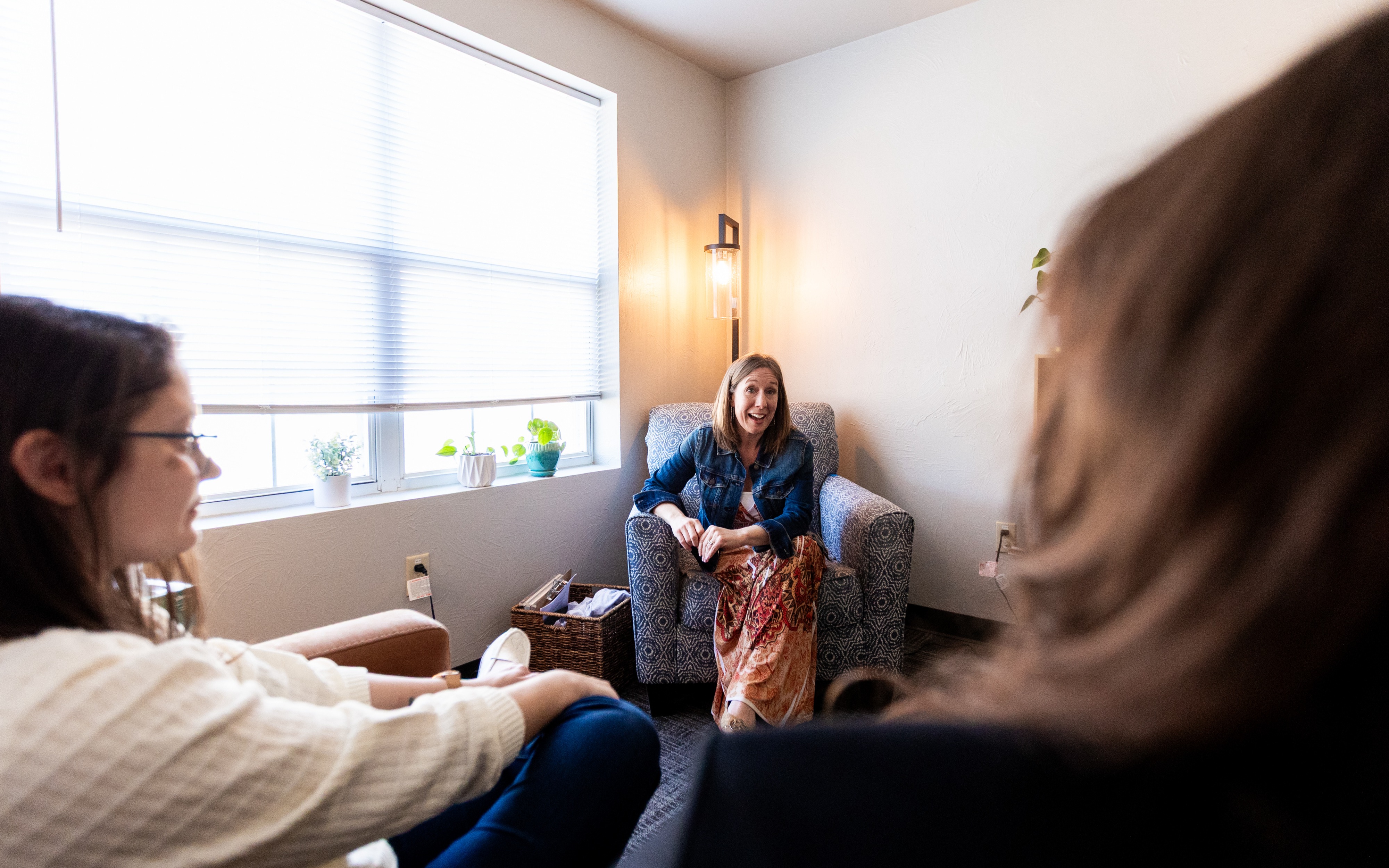 SNU Counseling faculty with students