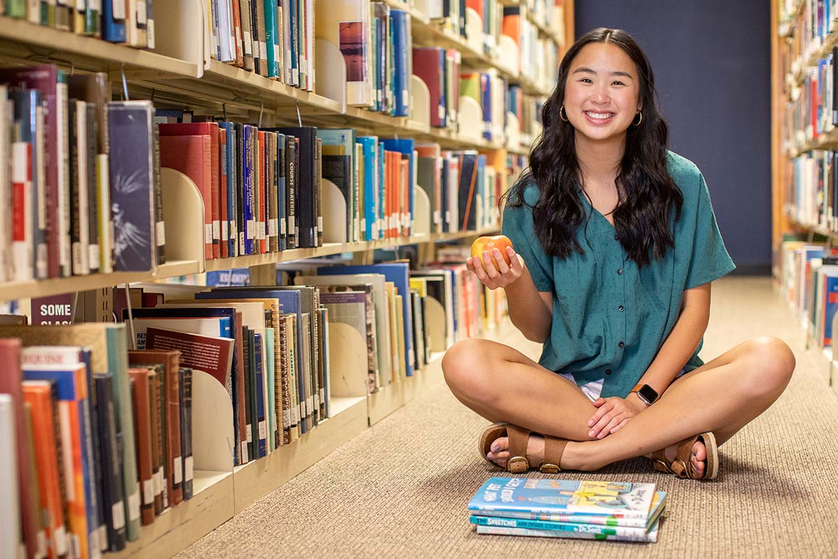 girl in library