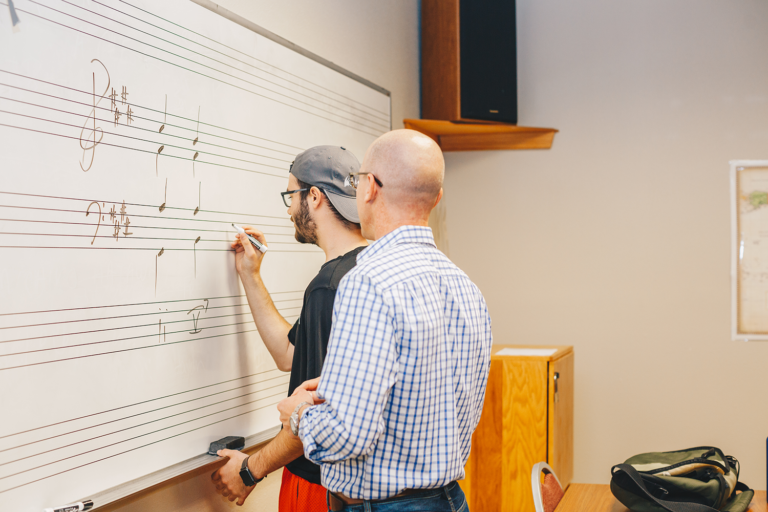 SNU Students’ Scholarly Singing